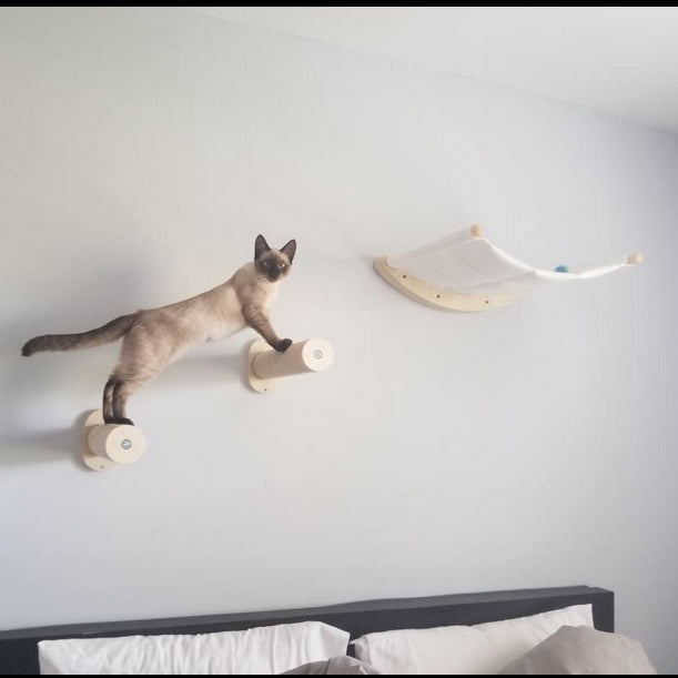 Pet Solid Wood Cat Wall Hanging Scratching Frame